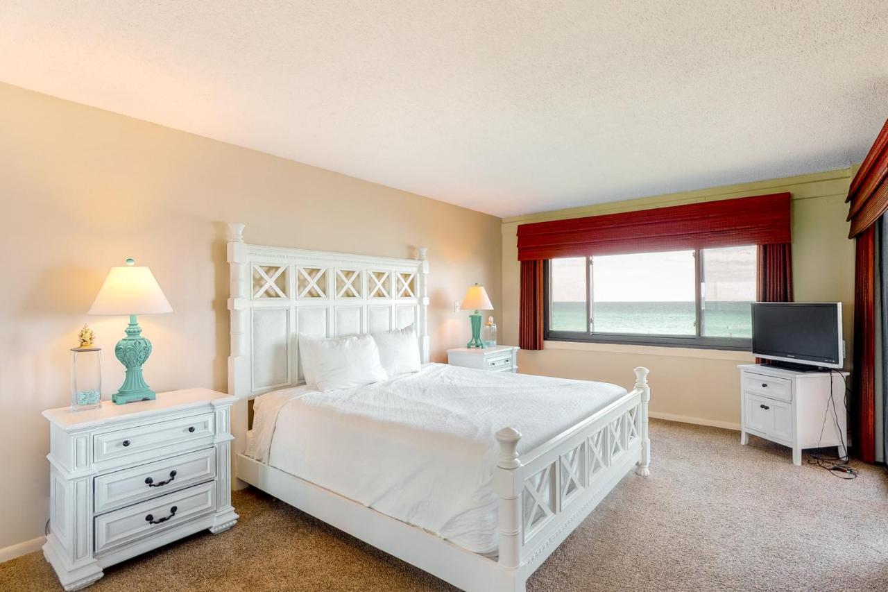 Emerald Towers Destin Room photo